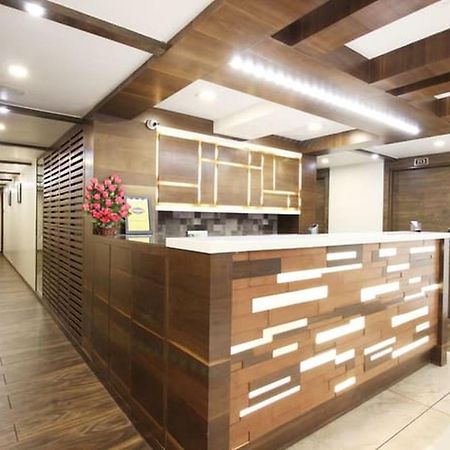 阿兰果园酒店 阿穆达巴 外观 照片
